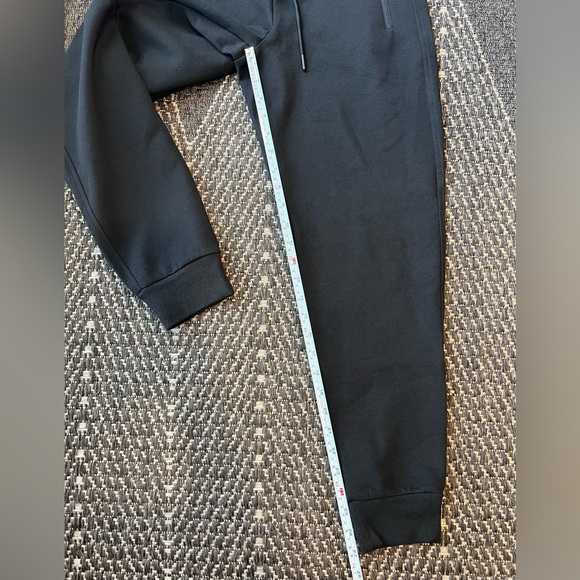 NWT Old Navy women’s Dynamic Fleece high rise waisted joggers Black XS - Picture 13 of 16